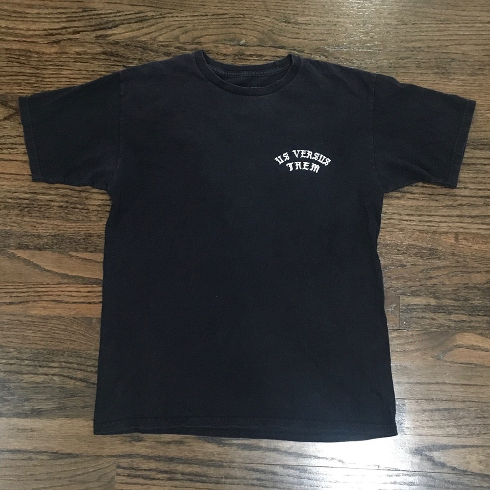 T Shirt Size L